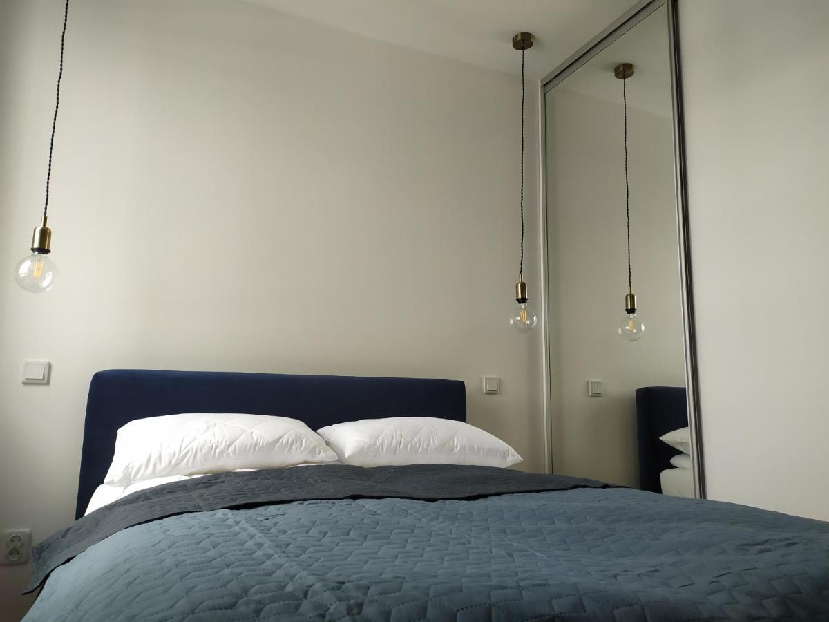 Krakow City Center Navyblue Luxury Apartment ภายนอก รูปภาพ